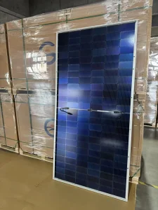 Módulos de Alta Eficiencia de la Serie Gokin Bc con la Serie Flamingo / Modelos de Negocio de la Industria Fotovoltaica / Serie Gem