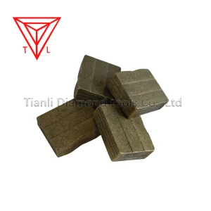 China Factory Diamonds Granite Sandwich Multi-Layer Cutting Tools Saw Blade Core Drill Bit Diamond Segments for Marble Stone