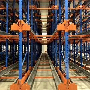 High density warehouse pallet racking system