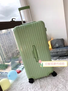 RIMOWA-Trunk Fang Fat Man Sports Edition