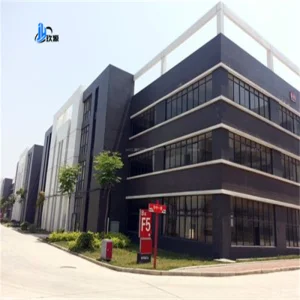 Shade Apartments Hangar