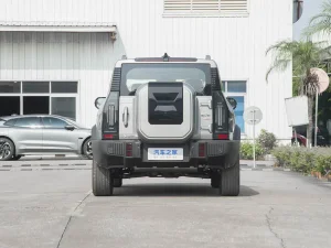 2025 Jetour Traveller 2.0td DCT Xwd Crossover Vehicle with Advanced Safety Features