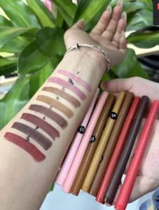 Cruelty-Free Liquid Stain
