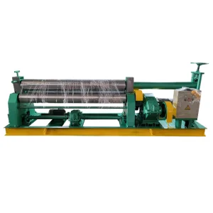 China Three Roll Plate Rolling Machine