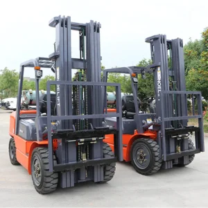 China 2500kg Gasloline Gas LPG Forklift Propane Forklifts with Japanese Engine