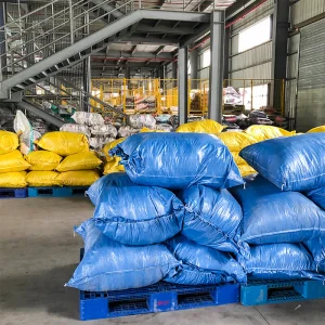 100kg Bales de Roupas Usadas Premium Japão Coreia Turquia Itália EUA Reino Unido Misturado Jeans Moletons