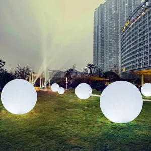 IP68 Solar DC LED Globe Light With 4000K Color Temperature Remote Control Battery Power For Garden Landscape CE Certified