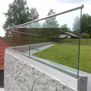 China Supplier Frameless Glass Railing Balustrade Glass Stair Raiilng Kits Frameless Glass Balustrade