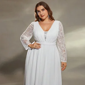 Lace Slim Fit Evening Gown