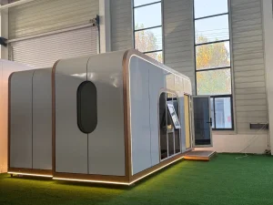 Prefabricated Apple Cabin for Glamping Resorts Shop Outdoor Apple Cabin