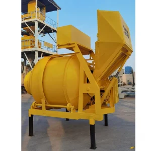Diesel Cement Mixer 700L Wheeled Concrete Mixing with Hoist Hydraulic Lifting