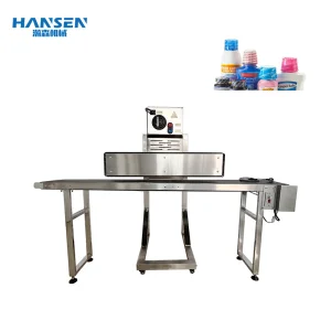Electric Moving Heat Shrink Wrapping Machine For Beverage Cans Film For Glass Chemical Commodity Packaging Gear Core Components