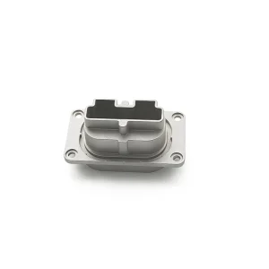 Conector de alojamiento de fundición de aluminio robusto de alta resistencia con brida, base de montaje en panel de precisión, OEM