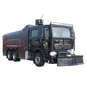 Cnhtc Class II Fire Chassis Refitted 11cbm HOWO 25t Anti-Riot Water Cannon Vehicle Anti-Terrorism Riot Control Truck