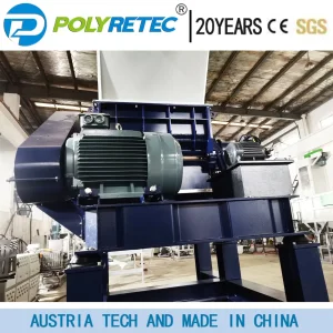Industrial Horizontal Grinding Machine for Recycling Pet Bottle Waste Material at Competitive Price