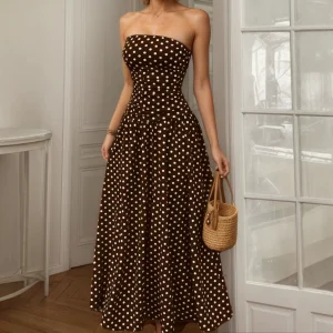 For European American 2026 Spring/Summer New Sexy Off-Shoulder Solid A-Line Natural Waist Maxi Knitted Hot Stamping Casual