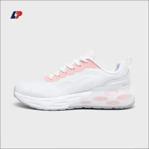 China Women's Comfortable Breathable Mesh Carbon Sole Sneakers Fashion and Comfortable Manufacturer, Supplier