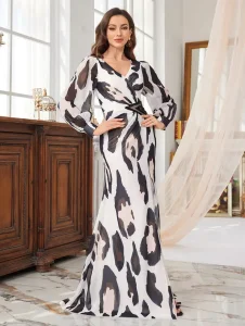 China Custom Womens Clothing