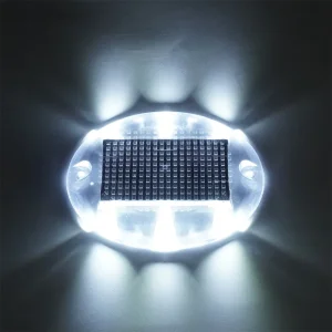 Luz de jardín subterránea impermeable al aire libre IP68 con carga solar automática