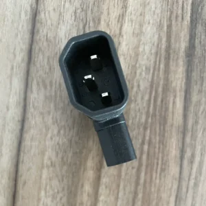 Conector Adaptador Angulado C13 C14
