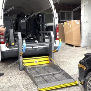 Modern Latest Custom-Made Portable Vertical Wheelchair Lift Folding Platform for Van and Car Use