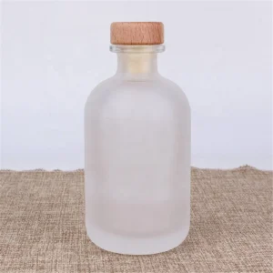 Mini Short Neck Flat Shoulder 250ml 500ml Color Sparying 700ml 750ml Glass Liquor Spirit Wine Brandy Vodka Whisky Bottle with Cork