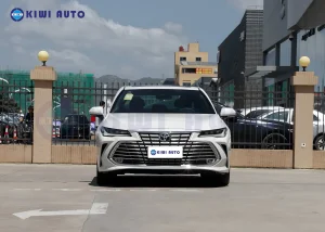 Toyota Avalon Cheap Price Gasoline Adult Auto Fashion Fuel Car used Luxury Medium Car Sedan