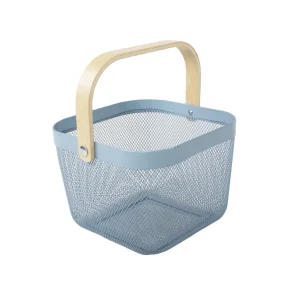 Metal wire basket