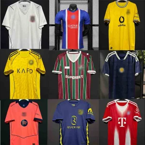 2026/2027 Jerseys vintage al por mayor y al por menor de alta calidad, camisetas de fútbol tailandesas, ropa de marca, ropa de fútbol, uniforme de ropa deportiva