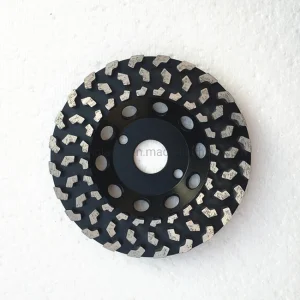 Disco de molienda de diamante de dientes pequeños para un rápido pulido de suelos de concreto