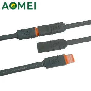 2-Pin سلك الطاقة IP67 موصل مقاوم للماء مع موصل مسطح رمادي، مناسب لأضواء النباتات والألواح الشمسية الفوتوفولطية