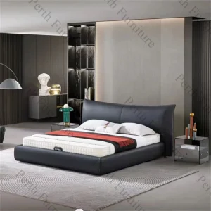 Cama contemporánea de cuero genuino