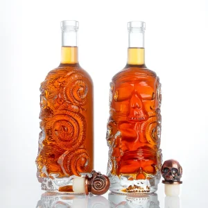 700ml Skull Shape Spirits Glass Bottle with Cork Finish
