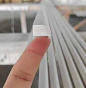 White Primed Finger-Joint Pine Wood Quarter Round Shoe Moulding for Floor