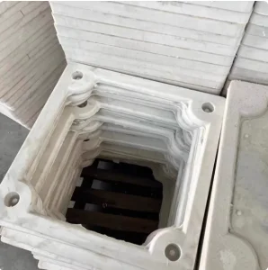 Recessed Chamber