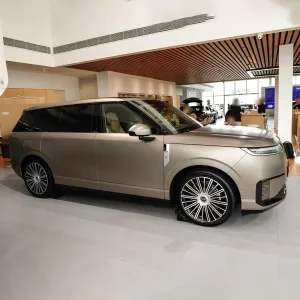 SUV de lujo familiar eléctrico de tamaño completo Xpeng Gx con doble motor y tracción en las cuatro ruedas 6-Seat