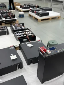 Energy Storage System Wall-Mounted Ess 51.2V 100ah, R648A/Can Communication, Un38.3 Compliant