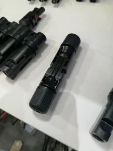 M*C*4 Conector de Cabo Solar de Módulo PV 3 em 1 fora