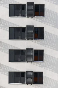 Foshan Customized Best Quality Air Conditioner Aluminum Louvre Window Aluminium Blind Shutter Jalousie Windows and Doors Price