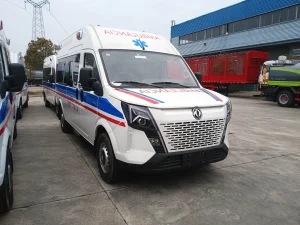 China Manufacturer Emergency Ambulance Medical Rescue Truck