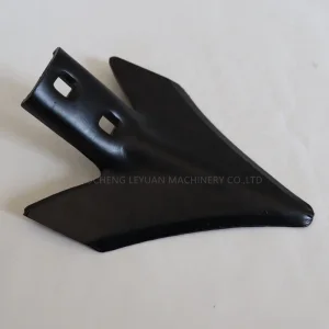 Heavy-Duty Soil Ripper Shovel - Agricultural Tractor Attachment for Efficient Land Cultivation