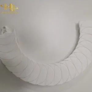 Side-Flexing Plastic Conveyor Chain for Compact Curved Layouts, Flexible Transport, and Packaging Line Optimization