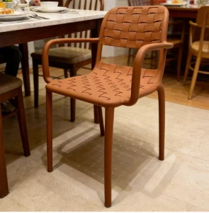 Custom Plastic Stackable Dining Chair