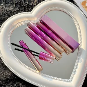 Professional Mascara Tube for Easy Application and Removal