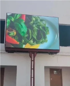 Outdoor LED Display with High Refresh Rate