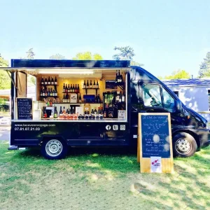 Support Customized Cheap Mobile Electric Restaurant Ice Cream Pizza Coffee Hot Dog Fast Food Truck with Full Equipment for Sale