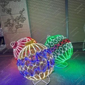 Giant Christmas Bubbles/Christmas Ornaments Ball/ Giant Christms Ball Props