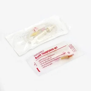 Juego de administración de sangre desechable de PVC con aguja médica disponible, con filtro ventilado o sin filtro ventilado