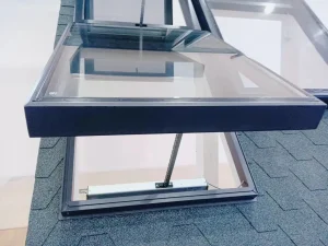 Electric Automatic Aluminum Roof Skylight Glass Casement Pivot Burglarproof Sliding Window for Sunroom Building