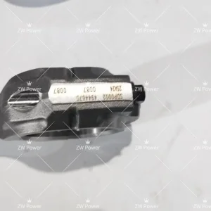 Cummins Connecting Rod G4944670 - Precision-Balanced Component for Cummins Isf Series Engines with OEM Specifications